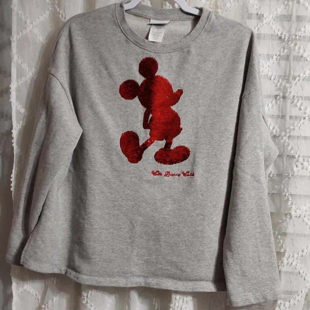 Disney Mickey Mouse sweatshirt‎